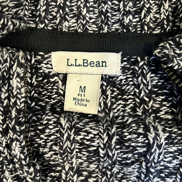 🔥L.L Bean Black and White Knit Zipper Sweater🔥 - Picture 6 of 7